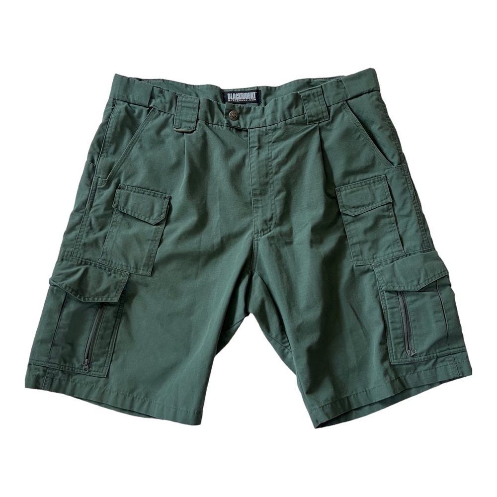 Blackhawk! Forest Green Insect-Shield Cargo Shorts • Size 38-40” waist 🌲